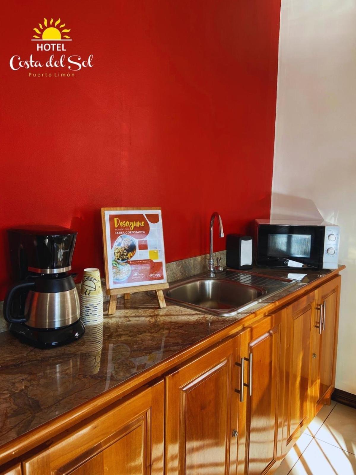 Hotel Costa Del Sol Puerto Limon Ngoại thất bức ảnh