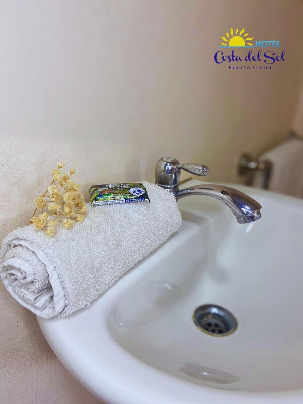 Hotel Costa Del Sol Puerto Limon Ngoại thất bức ảnh